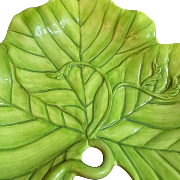 Fitz And Floyd Classics Leaf-Shaped Ceramic Serving Plate Handcrafted 10" Green - Picture 2 of 4